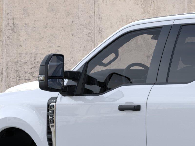 Vehicle photo 20