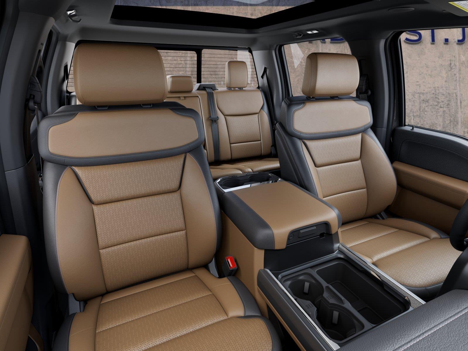 Vehicle photo 10