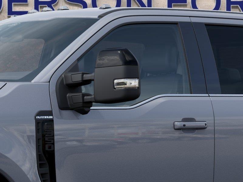 Vehicle photo 20