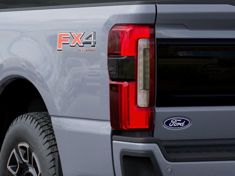 Vehicle photo 21