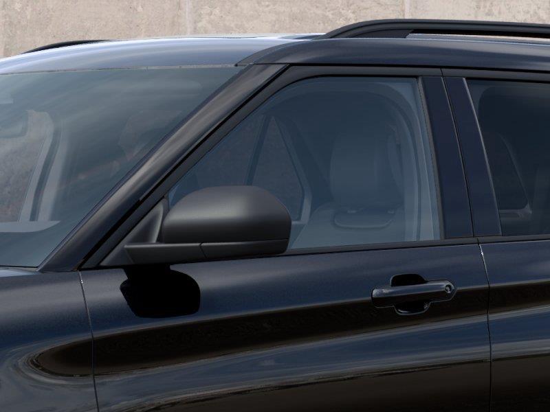 Vehicle photo 20