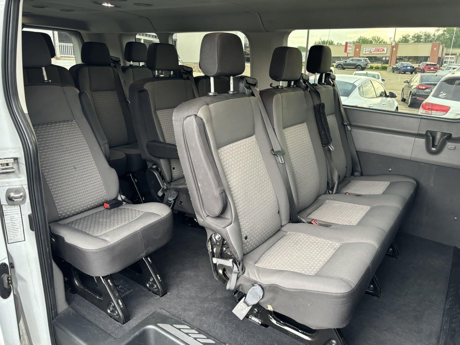 Used 2022 Ford Transit Passenger Wagon XLT Full-Sized Van for sale in St Joseph MO