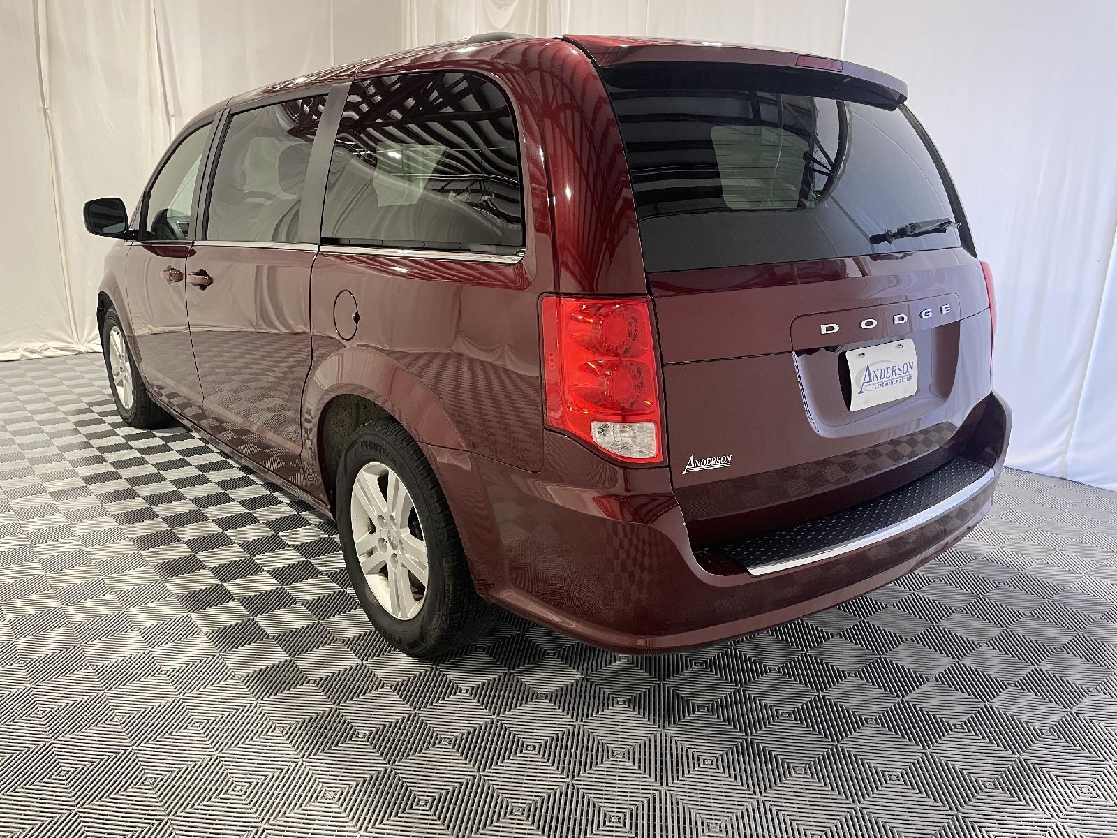 Used 2018 Dodge Grand Caravan SXT Minivans for sale in St Joseph MO
