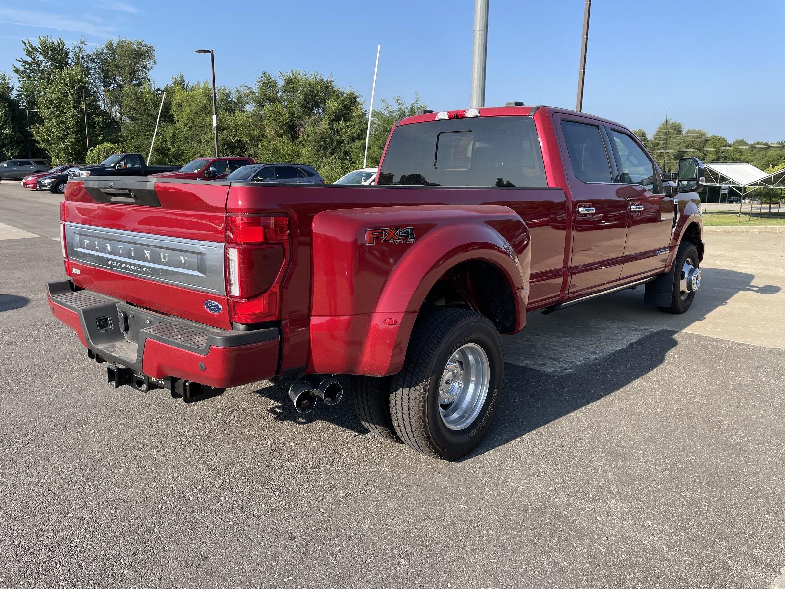 Used 2022 Ford Super Duty F-350 DRW Platinum Crew Cab Truck for sale in St Joseph MO