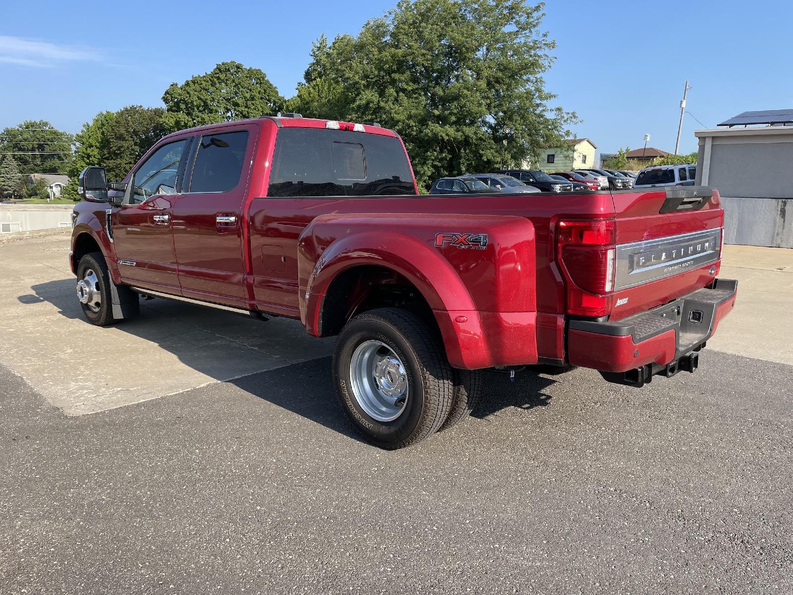 Used 2022 Ford Super Duty F-350 DRW Platinum Crew Cab Truck for sale in St Joseph MO