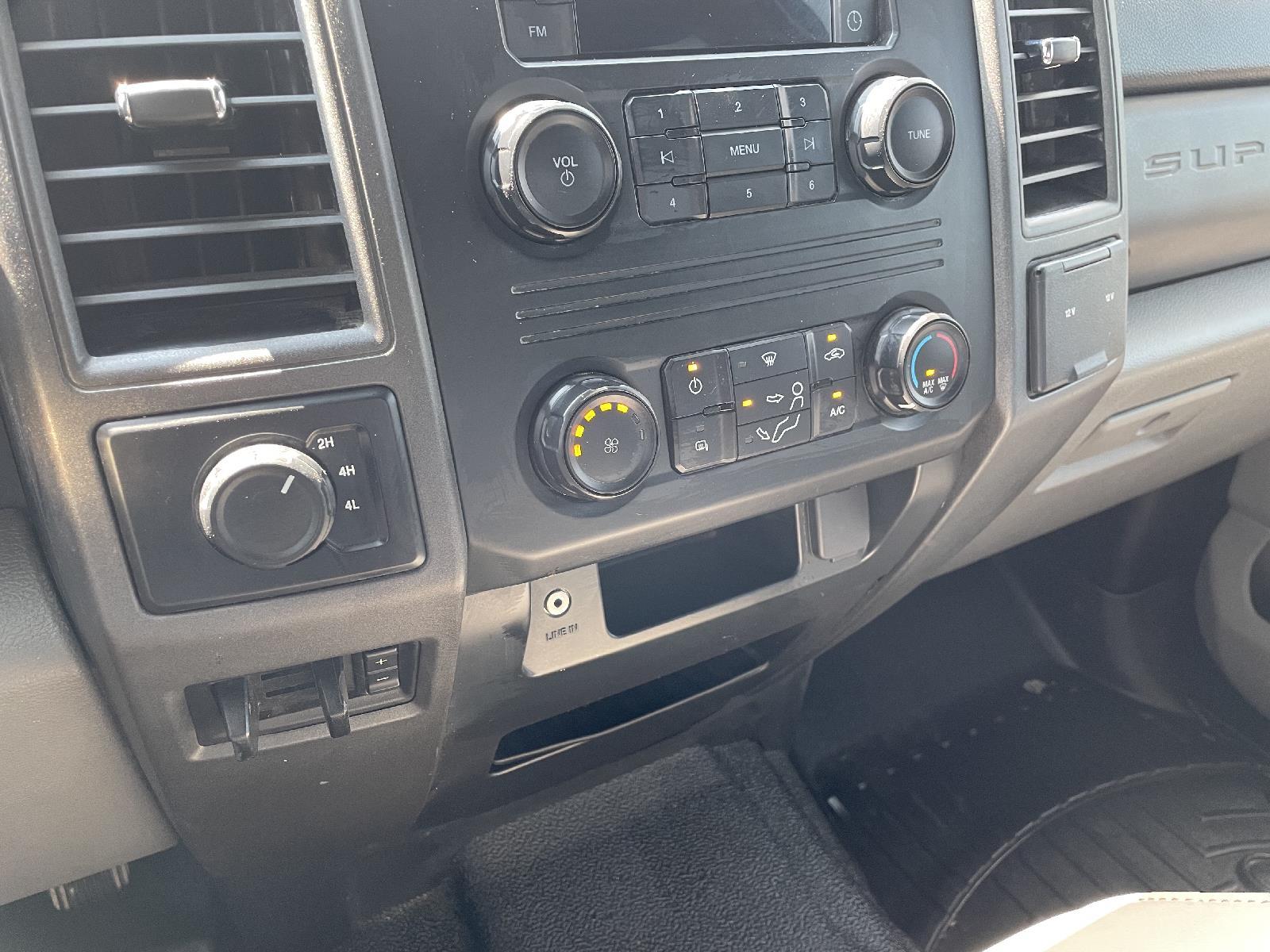 Used 2019 Ford Super Duty F-250 SRW XL Crew Cab Truck for sale in St Joseph MO