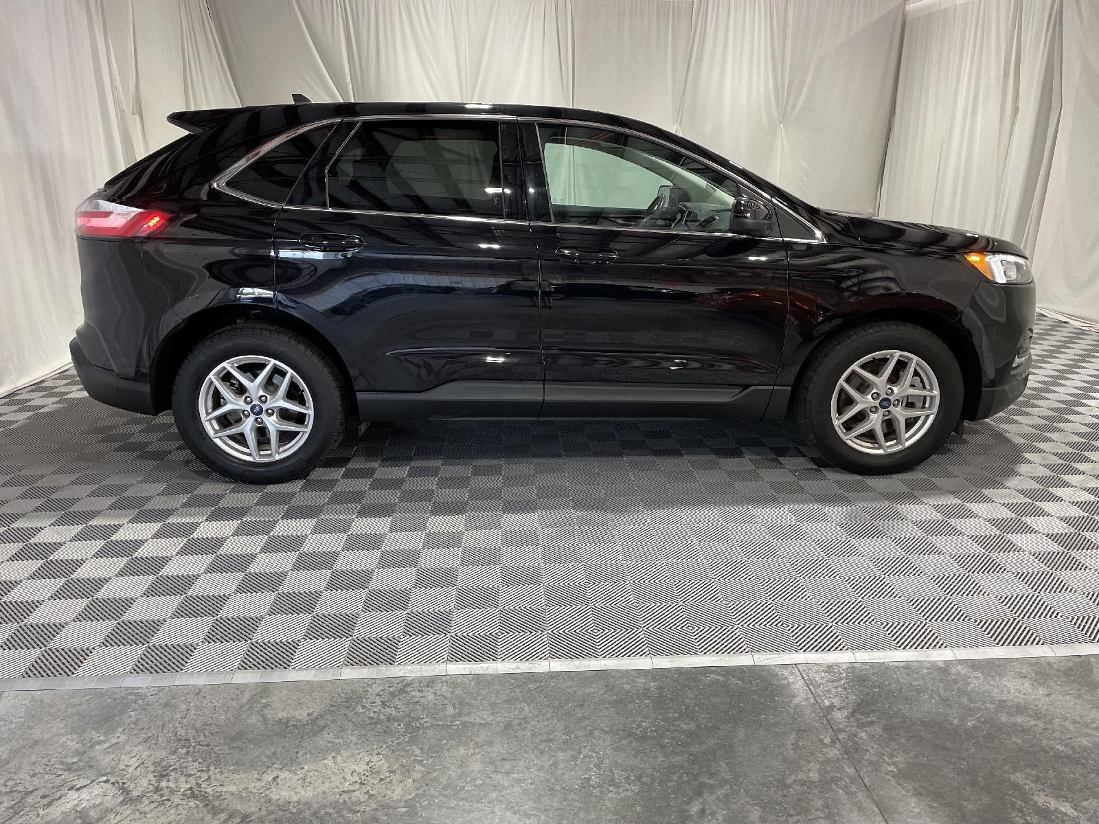 Used 2021 Ford Edge SEL SUV for sale in St Joseph MO