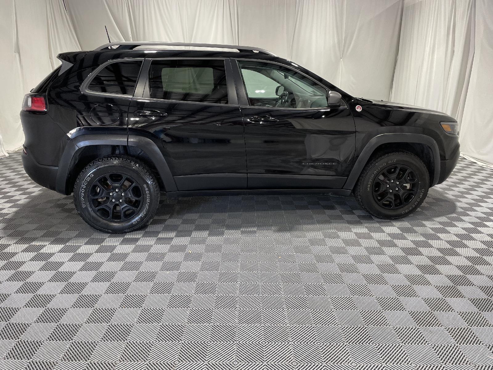 Used 2021 Jeep Cherokee Trailhawk SUV for sale in St Joseph MO