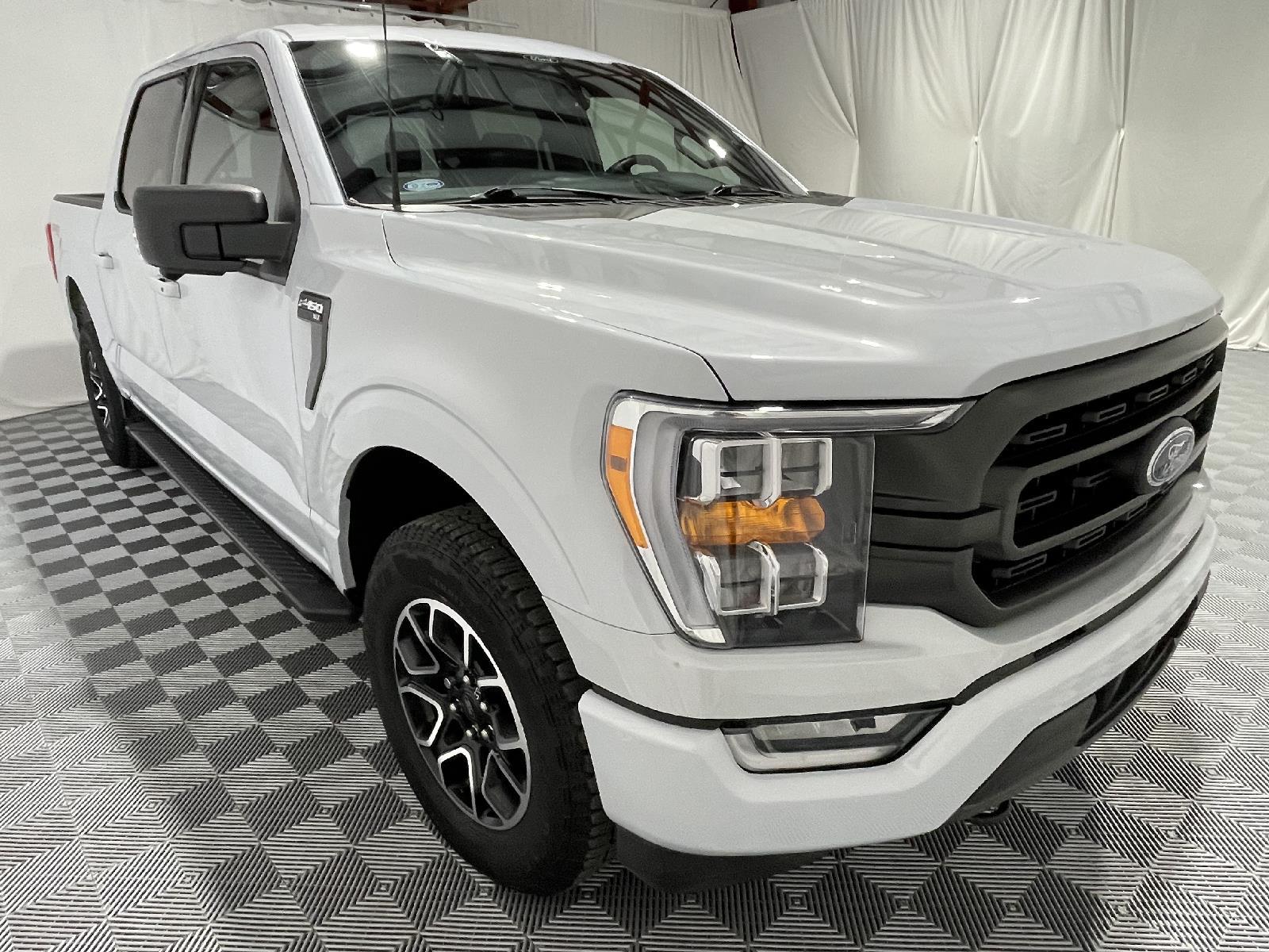 Used 2022 Ford F-150 XLT Crew Cab Truck for sale in St Joseph MO