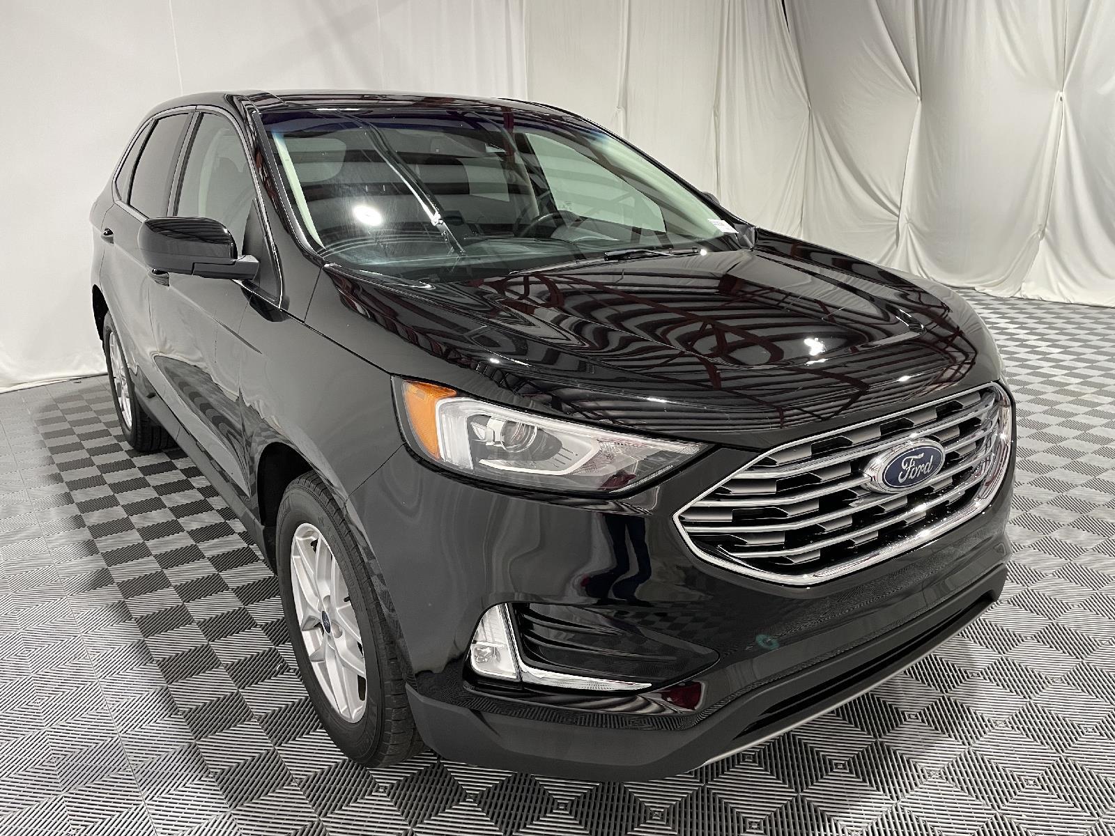 Used 2021 Ford Edge SEL SUV for sale in St Joseph MO