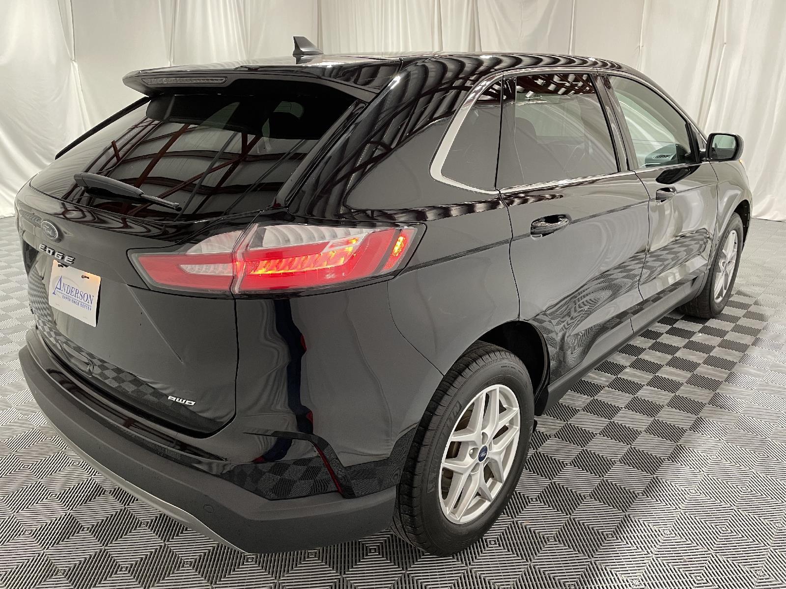 Used 2021 Ford Edge SEL SUV for sale in St Joseph MO