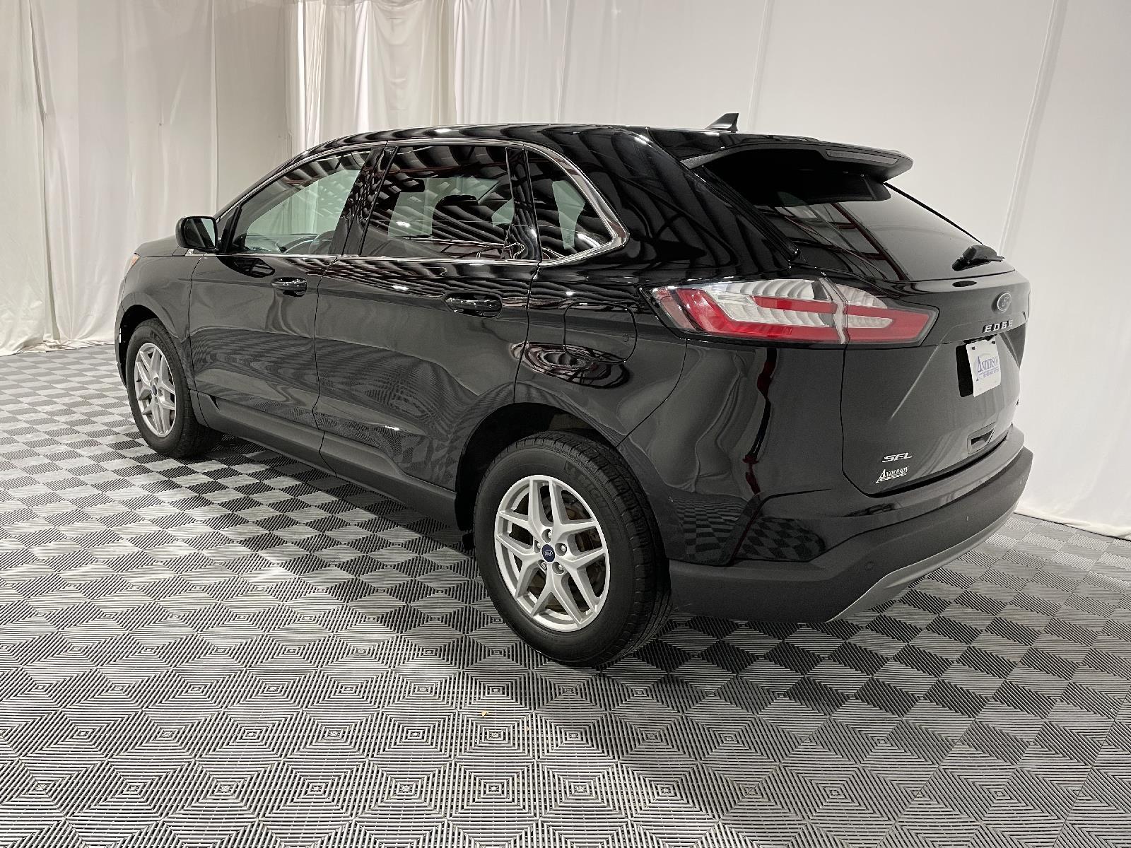 Used 2021 Ford Edge SEL SUV for sale in St Joseph MO