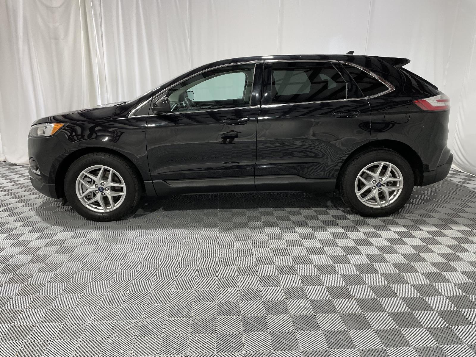 Used 2021 Ford Edge SEL SUV for sale in St Joseph MO