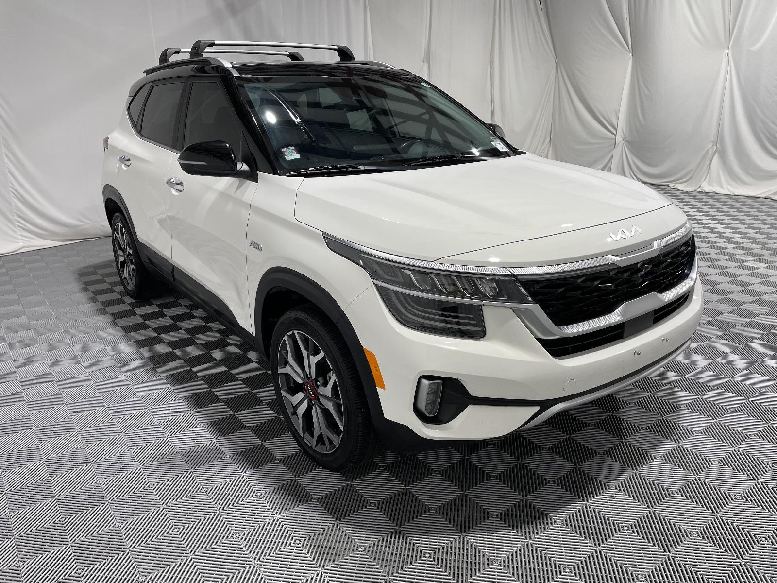 Used 2022 Kia Seltos SX SUV for sale in St Joseph MO