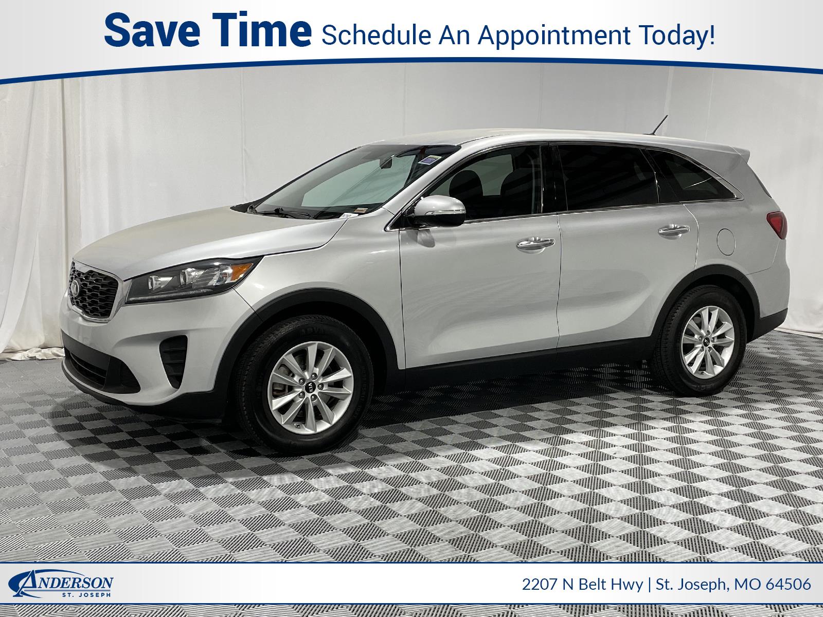 Used 2020 Kia Sorento LX V6 SUV for sale in St Joseph MO