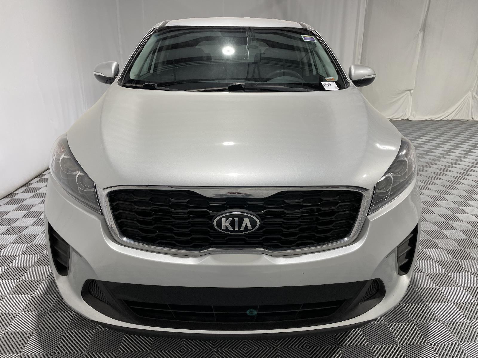 Used 2020 Kia Sorento LX V6 SUV for sale in St Joseph MO