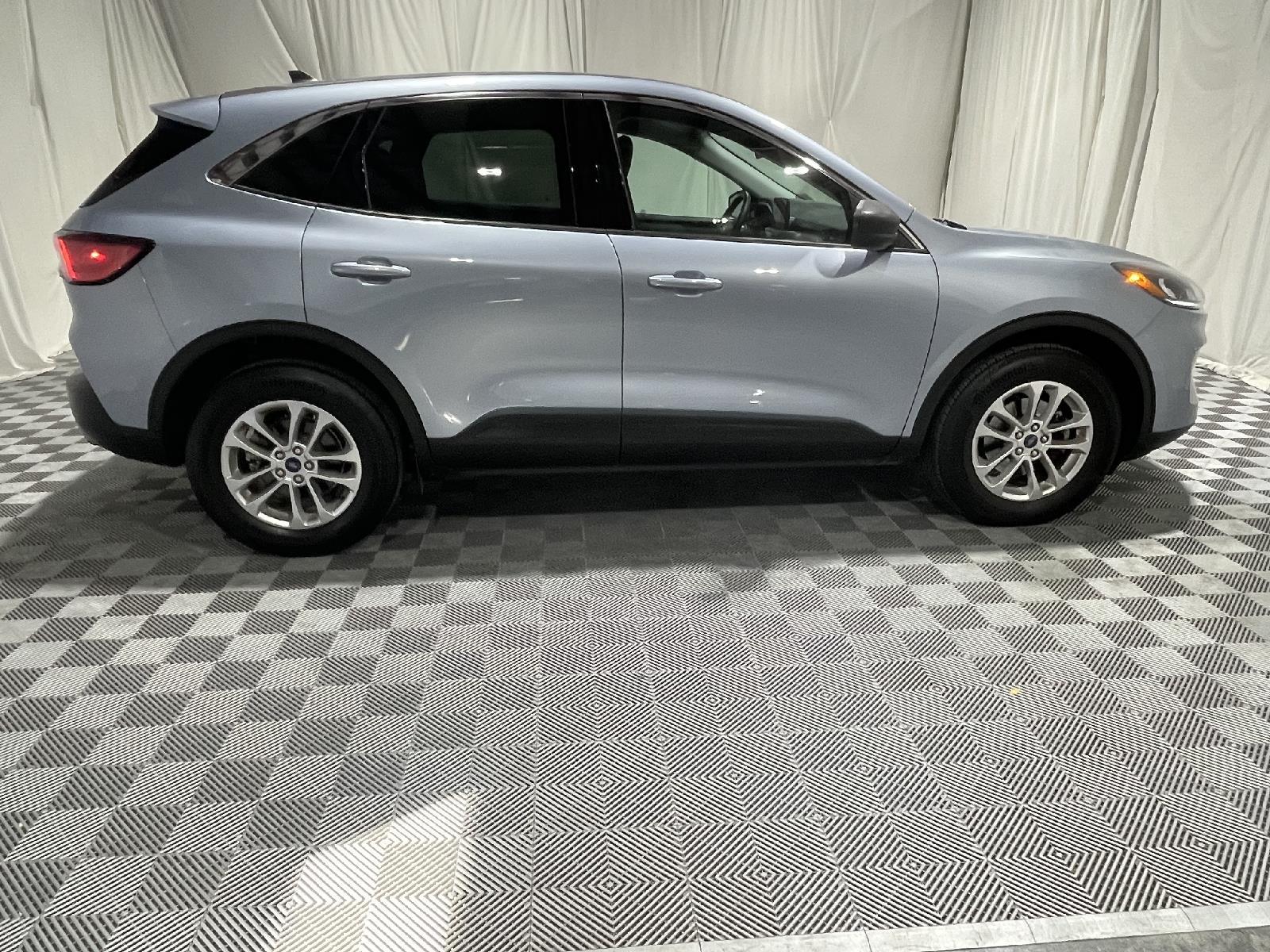 Used 2022 Ford Escape SE SUV for sale in St Joseph MO