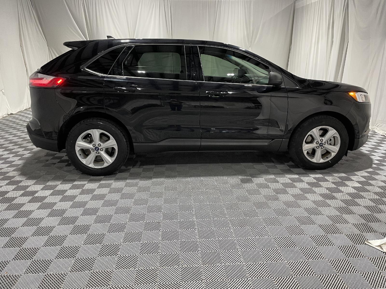 Used 2020 Ford Edge SE SUV for sale in St Joseph MO