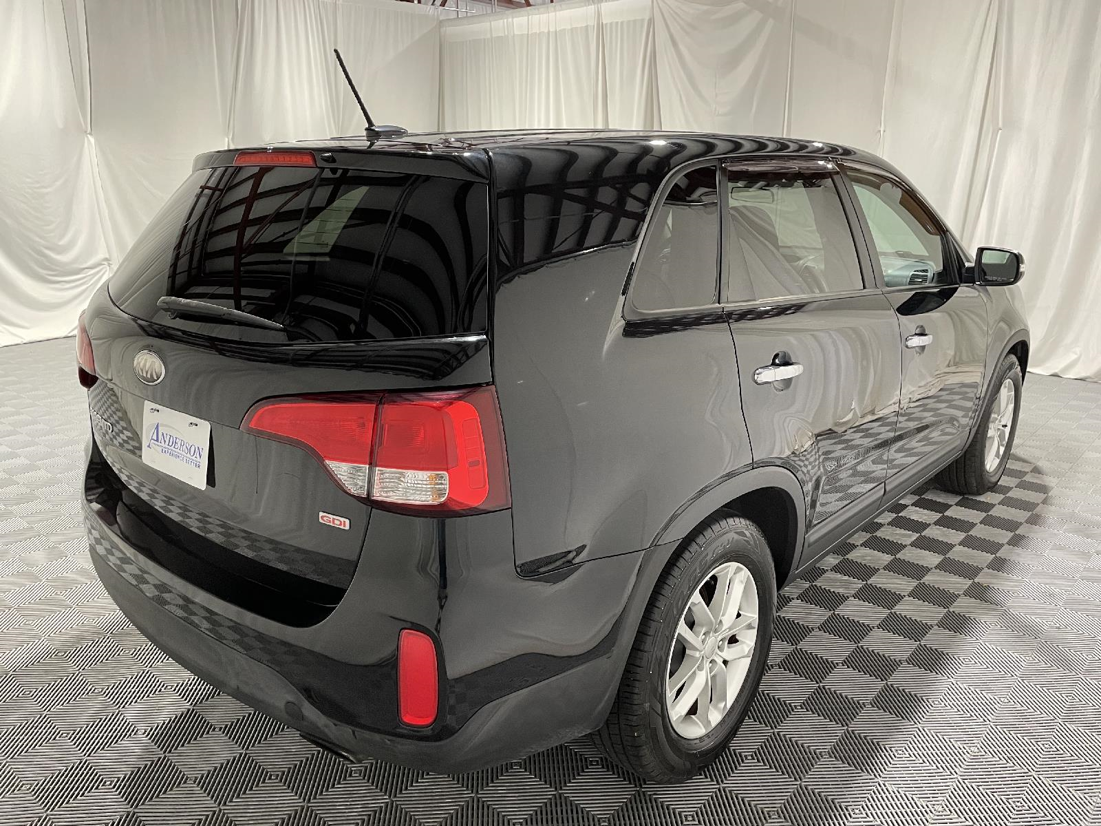 Used 2014 Kia Sorento LX SUV for sale in St Joseph MO