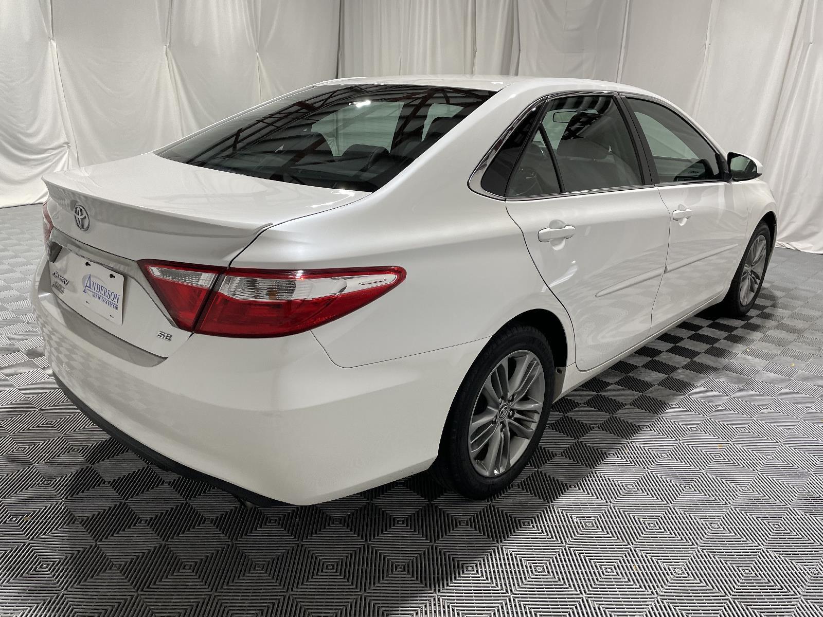 Used 2015 Toyota Camry XLE Sedan for sale in St Joseph MO