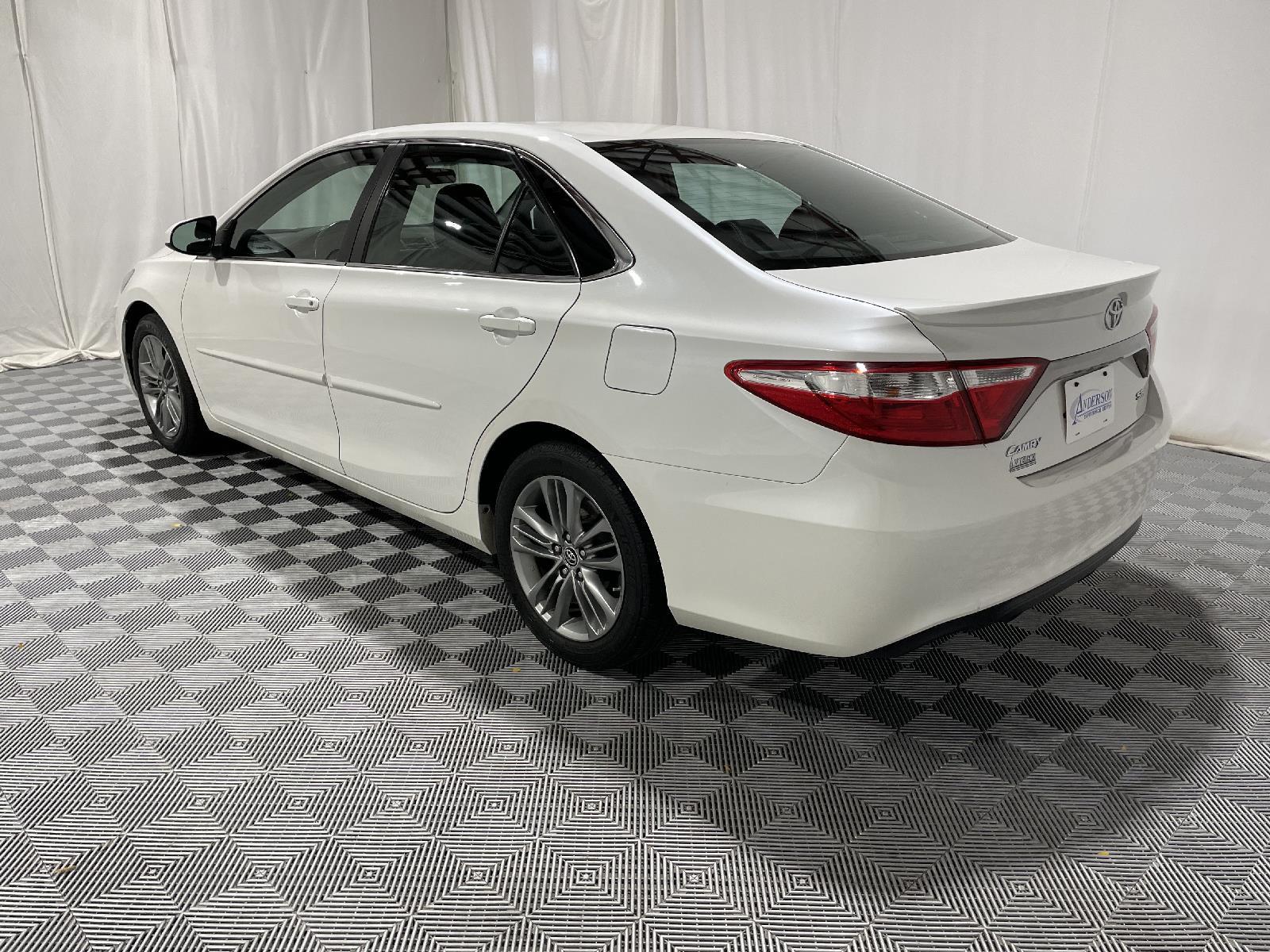 Used 2015 Toyota Camry XLE Sedan for sale in St Joseph MO