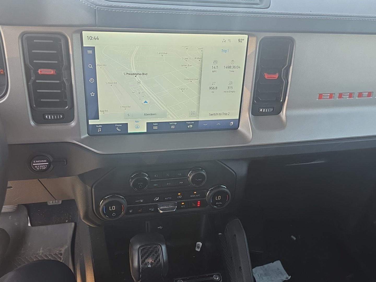 View vehicle photo 3