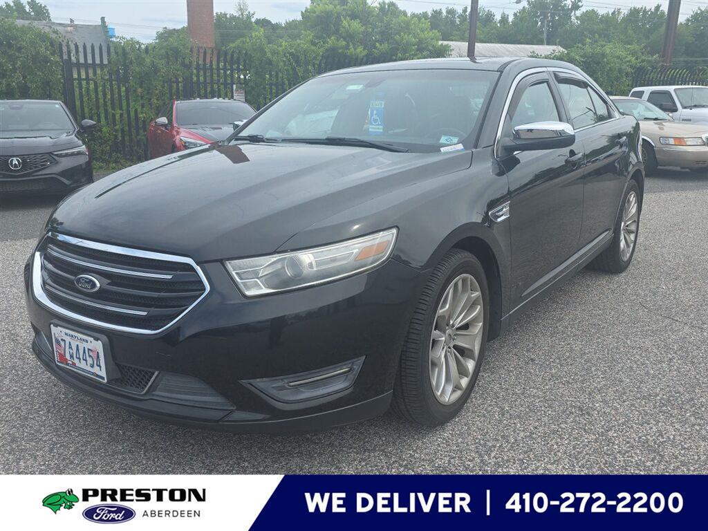 Tuxedo Black Metallic 2013 Ford Taurus Sedan Front-Wheel Drive 6-Speed Automatic