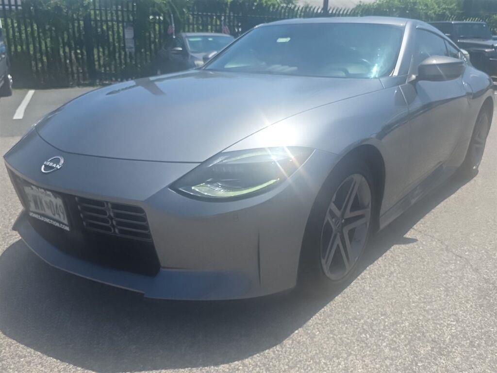 Gray (Gun Metallic) 2024 Nissan Z Coupe Rear-Wheel Drive Automatic