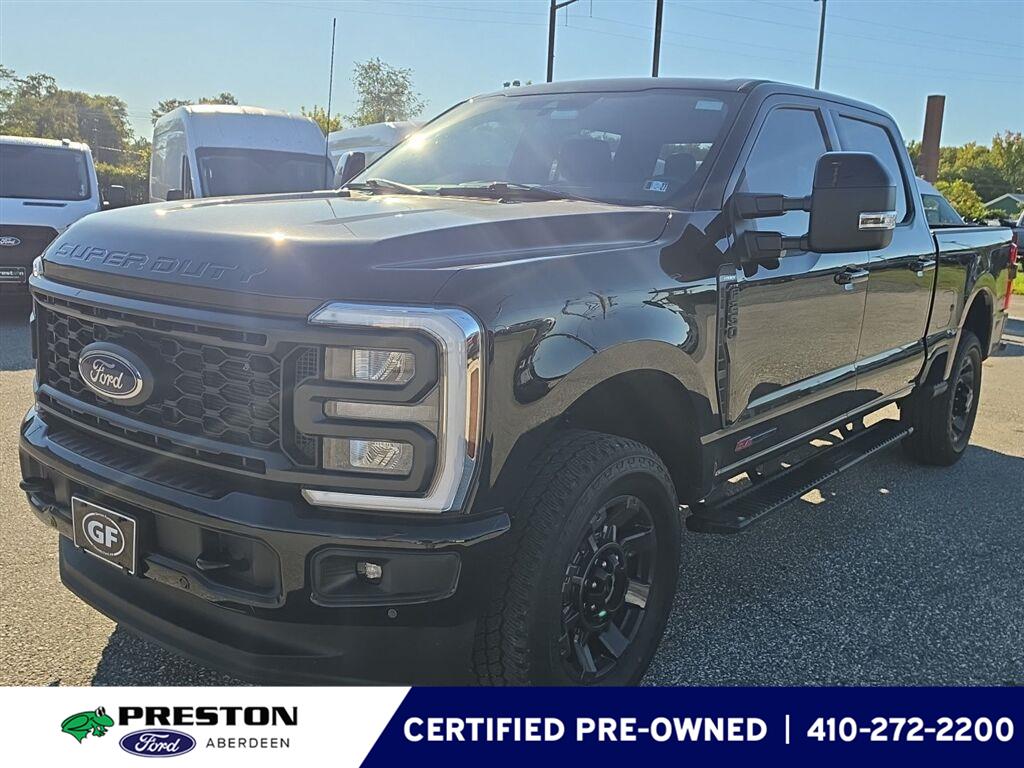 Agate Black 2024 Ford F-250 Super Duty Pickup Truck Four-Wheel Drive Automatic