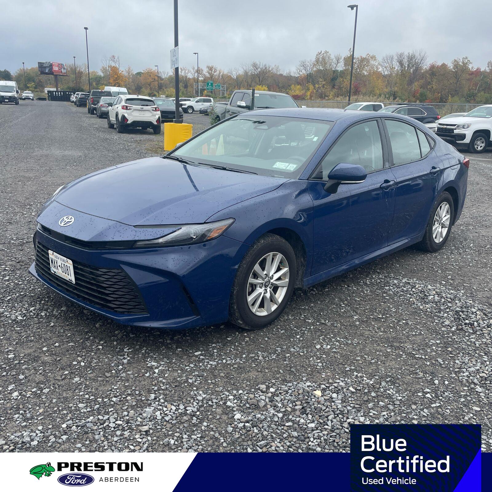 Reservoir Blue 2025 Toyota Camry Sedan Front-Wheel Drive Continuously Variable Transmission