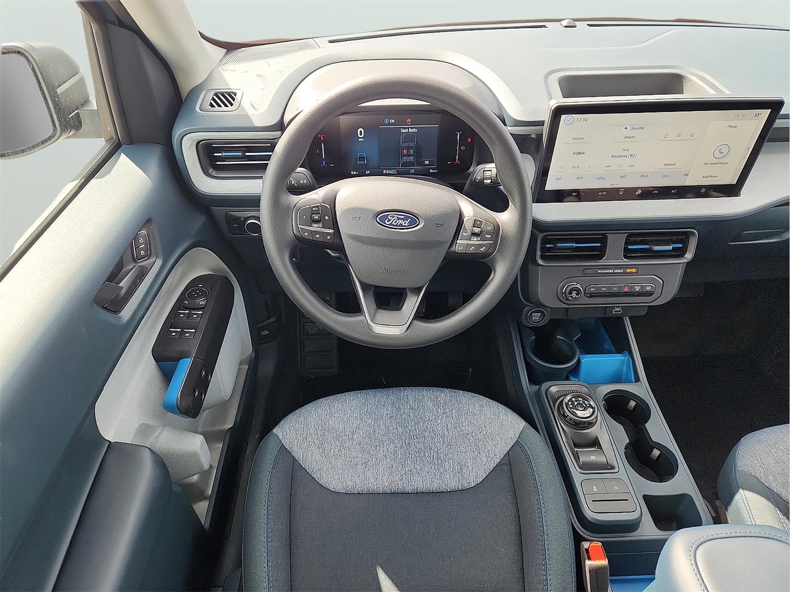 View vehicle photo 7