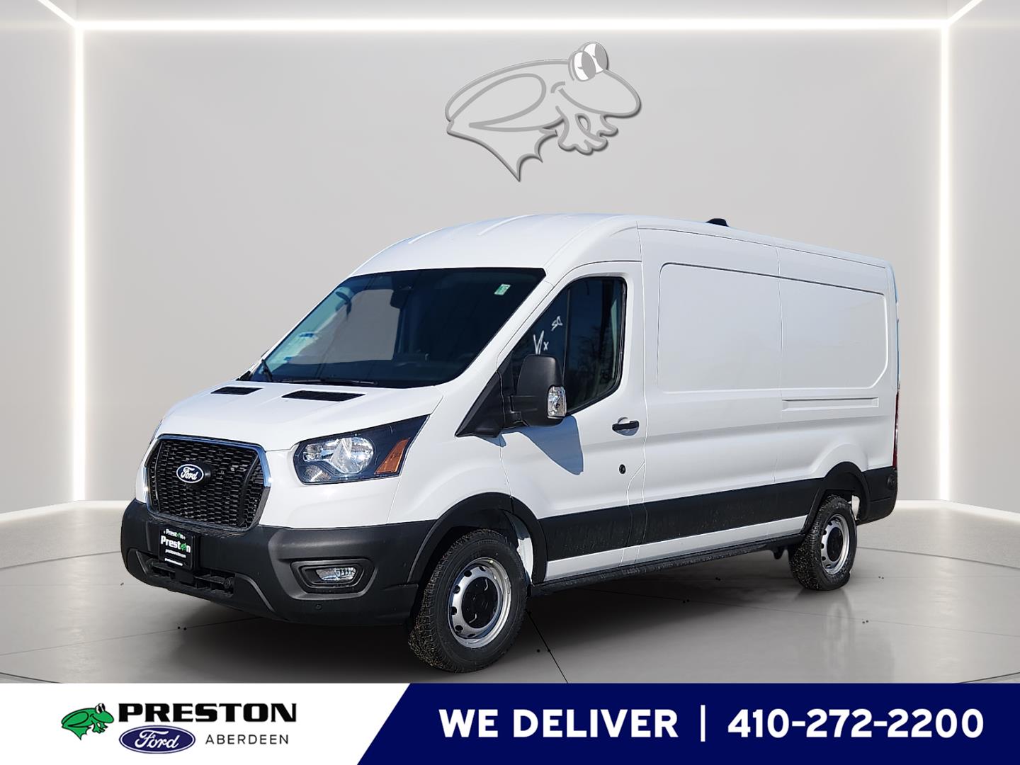 Oxford White 2026 Ford Transit Cargo 250 Medium Roof LB RWD Van Rear-Wheel Drive