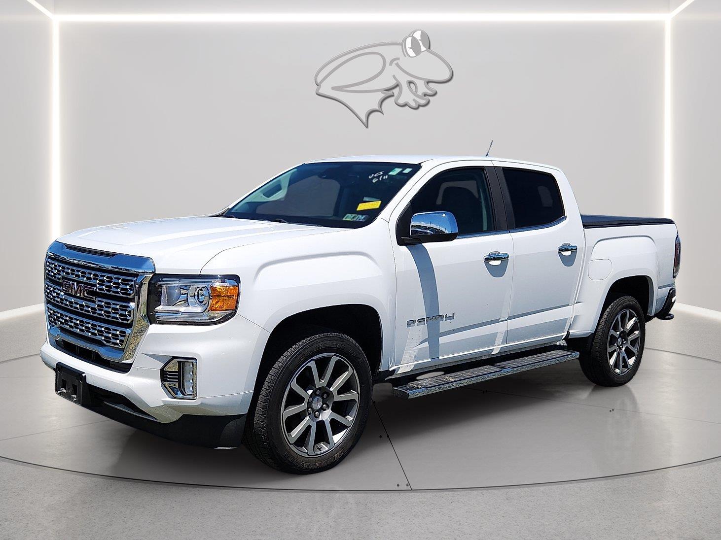 Summit White 2022 GMC Canyon Pickup Truck Four-Wheel Drive 8-Speed Automatic