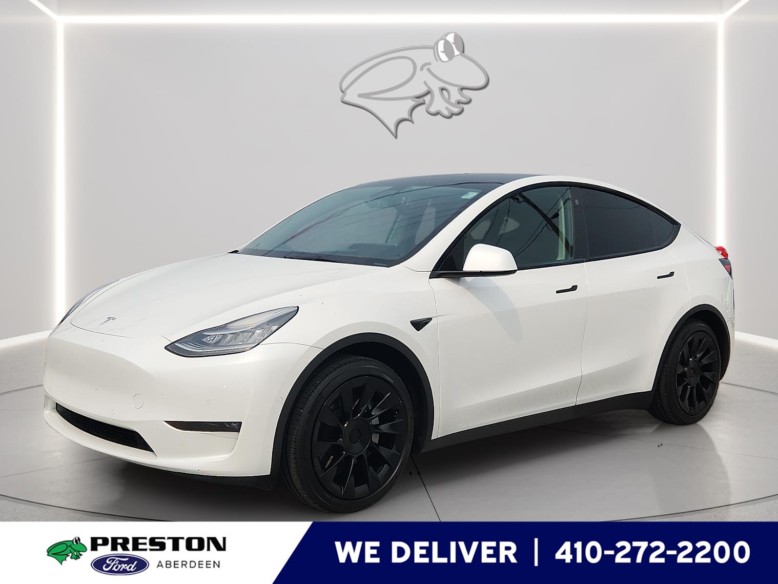 White 2021 Tesla Model Y SUV / Crossover Rear-Wheel Drive 