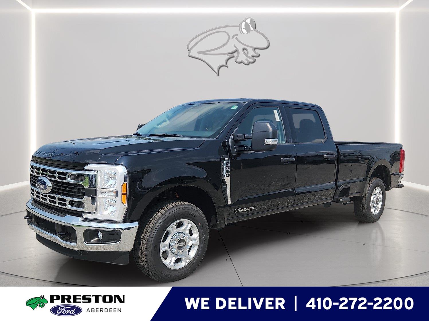 Agate Black 2026 Ford F-250 Super Duty Pickup Truck 4X2 Automatic
