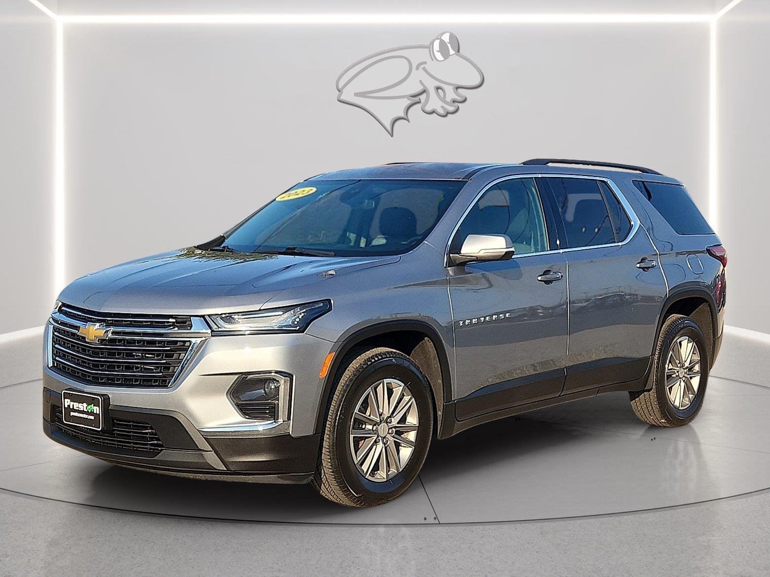 Silver Sage Metallic 2023 Chevrolet Traverse SUV / Crossover Four-Wheel Drive 9-Speed Automatic