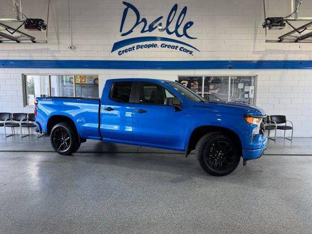 Riptide Blue Metallic 2026 Chevrolet Silverado 1500 Pickup Truck Four-Wheel Drive 8-Speed Automatic