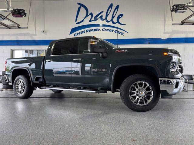 Cypress Gray 2026 Chevrolet Silverado 2500HD LTZ Crew Cab 4WD Pickup Truck Four-Wheel Drive Automatic