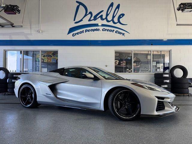 Silver Flare Metallic 2024 Chevrolet Corvette E-Ray Convertible AWD with 3LZ Convertible All-Wheel Drive 8-Speed Dual Clutch
