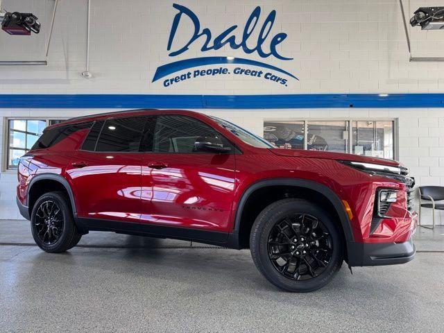 Radiant Red Tintcoat 2026 Chevrolet Traverse SUV / Crossover Four-Wheel Drive 8-Speed Automatic