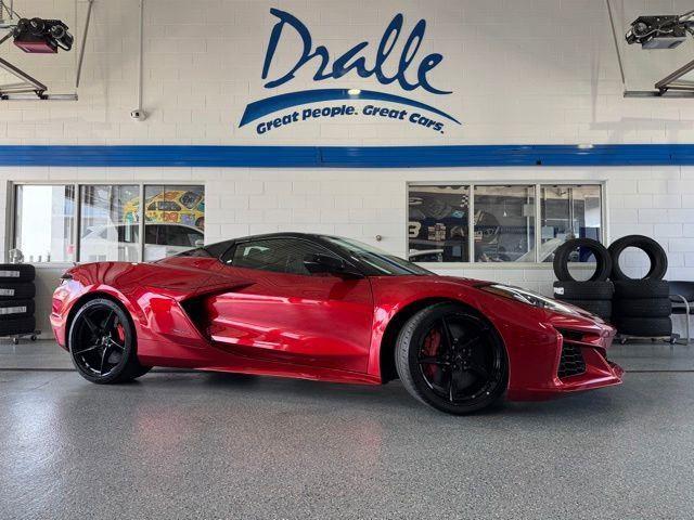 Red Mist Metallic Tintcoat 2026 Chevrolet Corvette E-Ray Convertible AWD with 3LZ Convertible All-Wheel Drive 8-Speed Dual Clutch