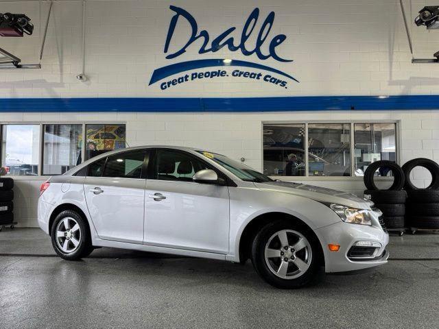 Silver Ice Metallic 2015 Chevrolet Cruze 1LT Sedan FWD Sedan Front-Wheel Drive 6-Speed Automatic Overdrive