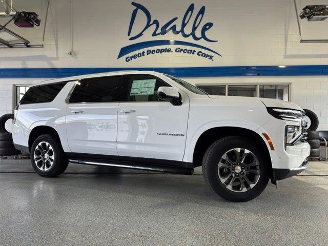 Summit White 2026 Chevrolet Suburban SUV / Crossover Four-Wheel Drive Automatic