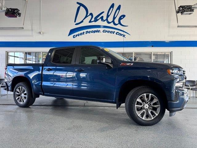 2022 Chevrolet Silverado 1500 RST Crew Cab 4WD