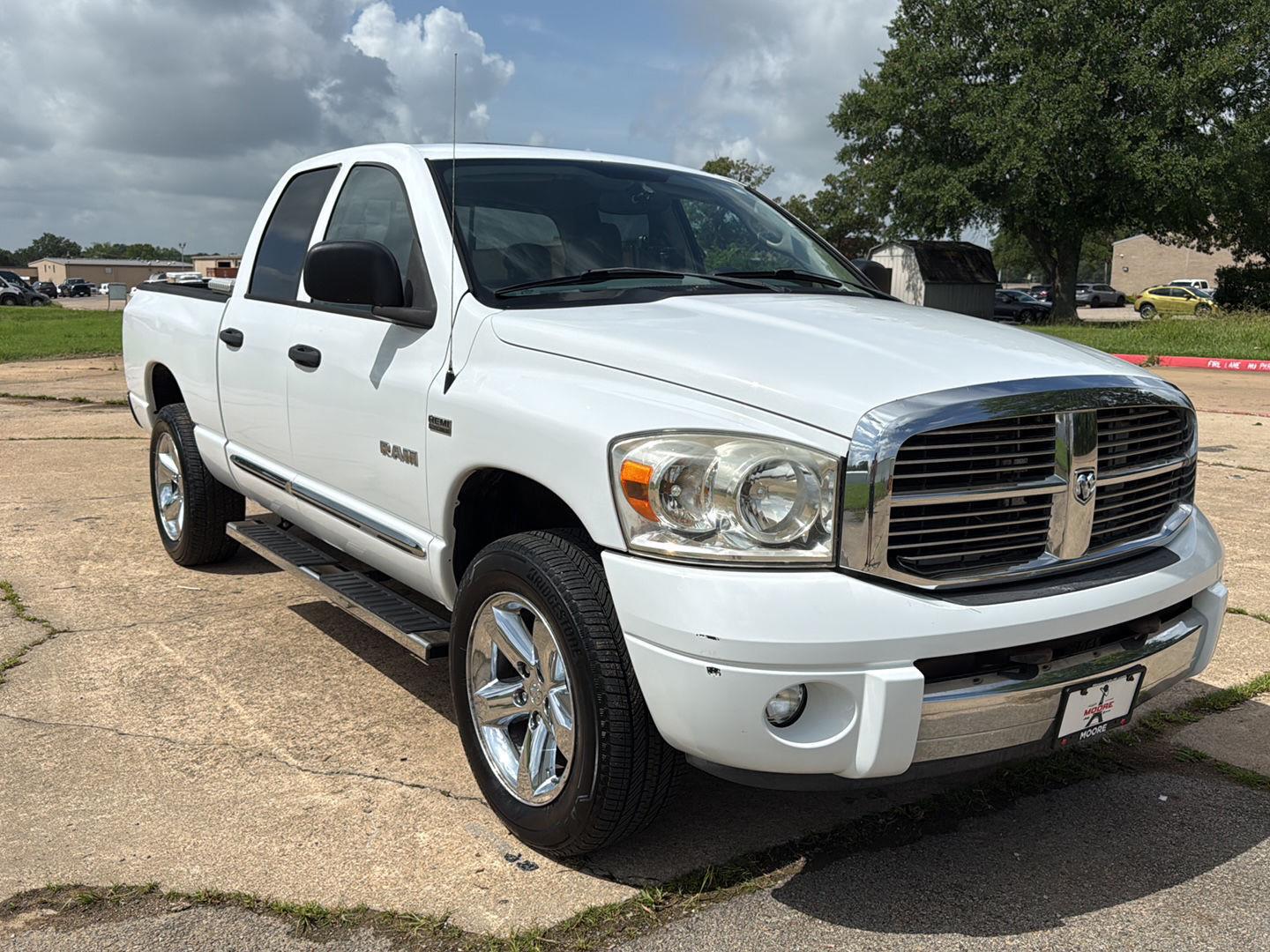 2008 Dodge RAM 1500 Laramie Quad Cab 4WD