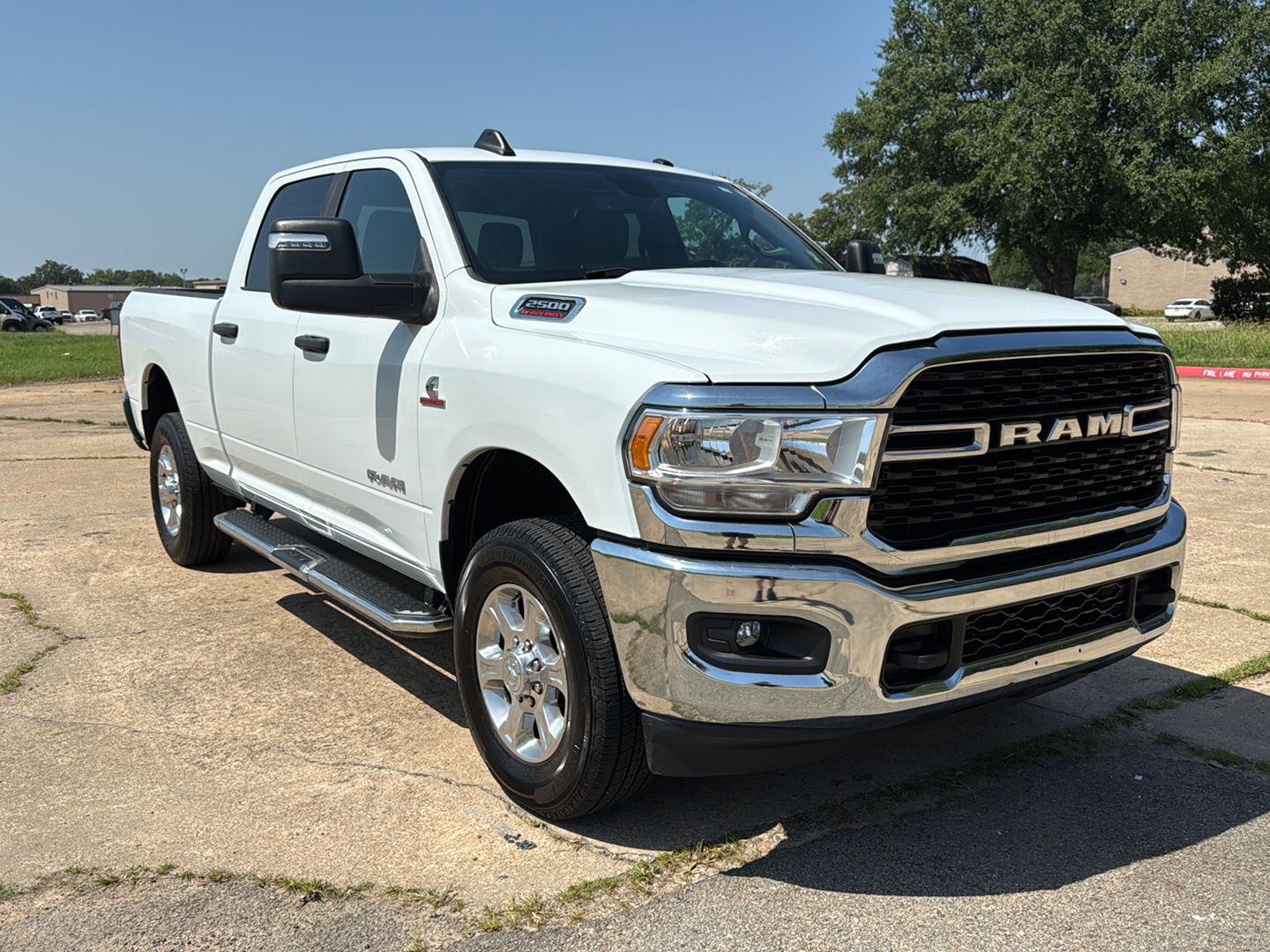 Bright White Clearcoat 2024 RAM 2500 Pickup Truck Four-Wheel Drive 6-Speed Automatic