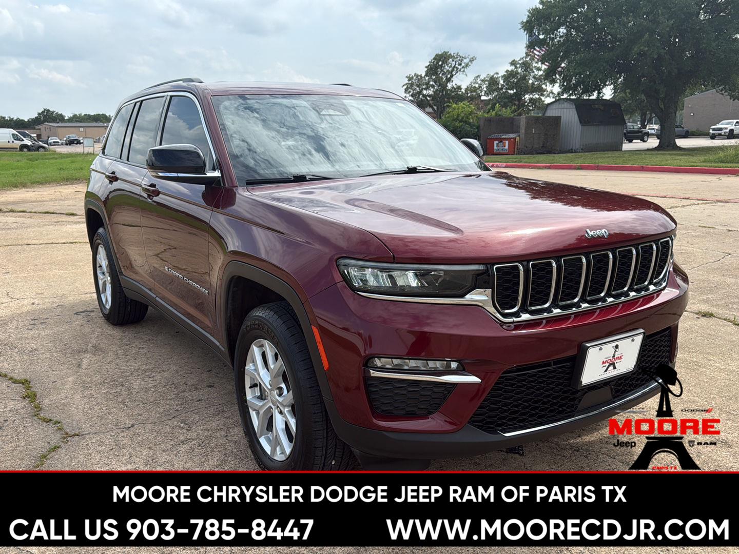 Velvet Red Pearlcoat 2023 Jeep Grand Cherokee SUV / Crossover Four-Wheel Drive 8-Speed Automatic