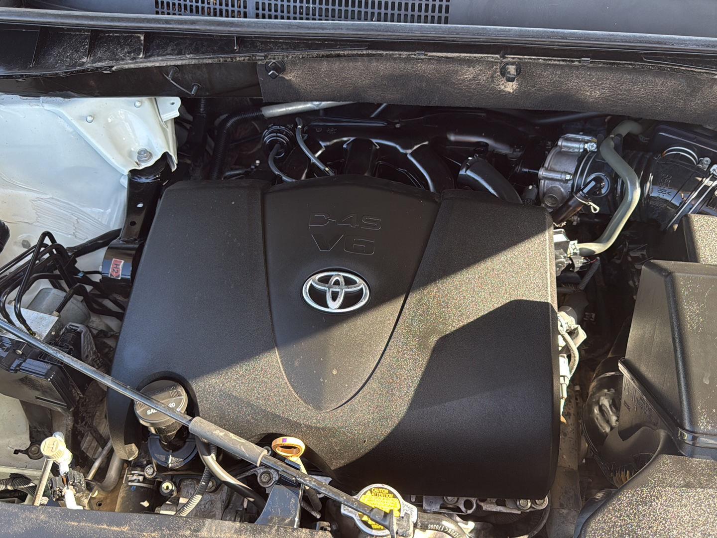 2017 Toyota Highlander 25