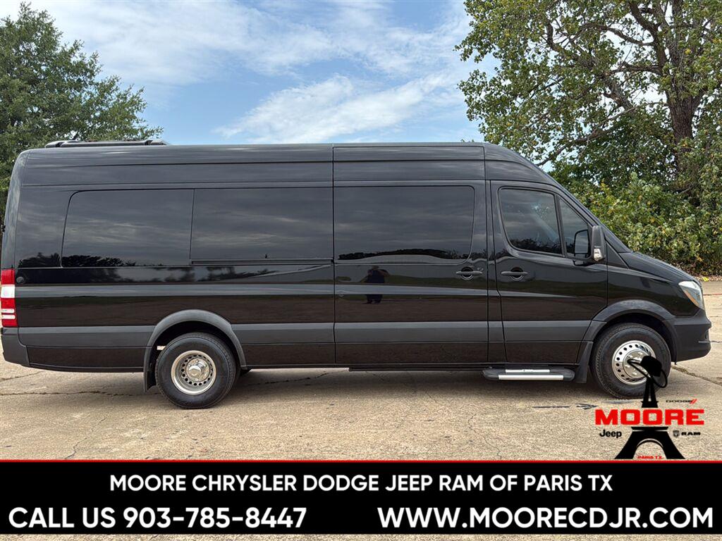 Used 2017 Obsidian Black Metallic Mercedes-Benz 3500XD image 2