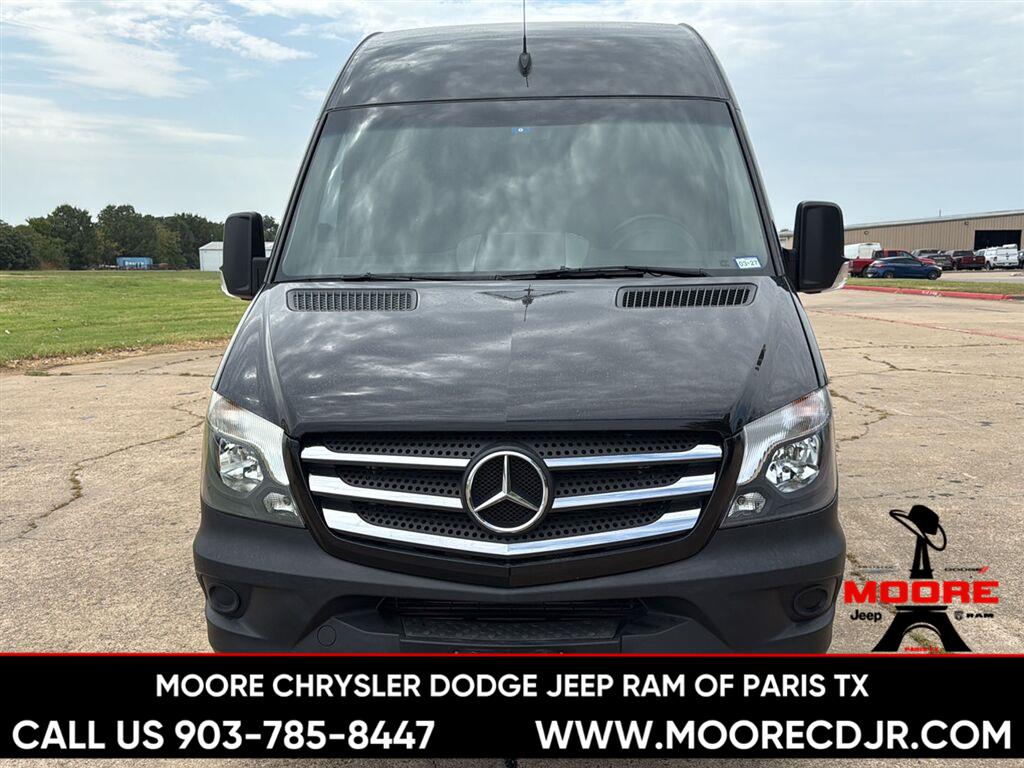 Used 2017 Obsidian Black Metallic Mercedes-Benz 3500XD image 8